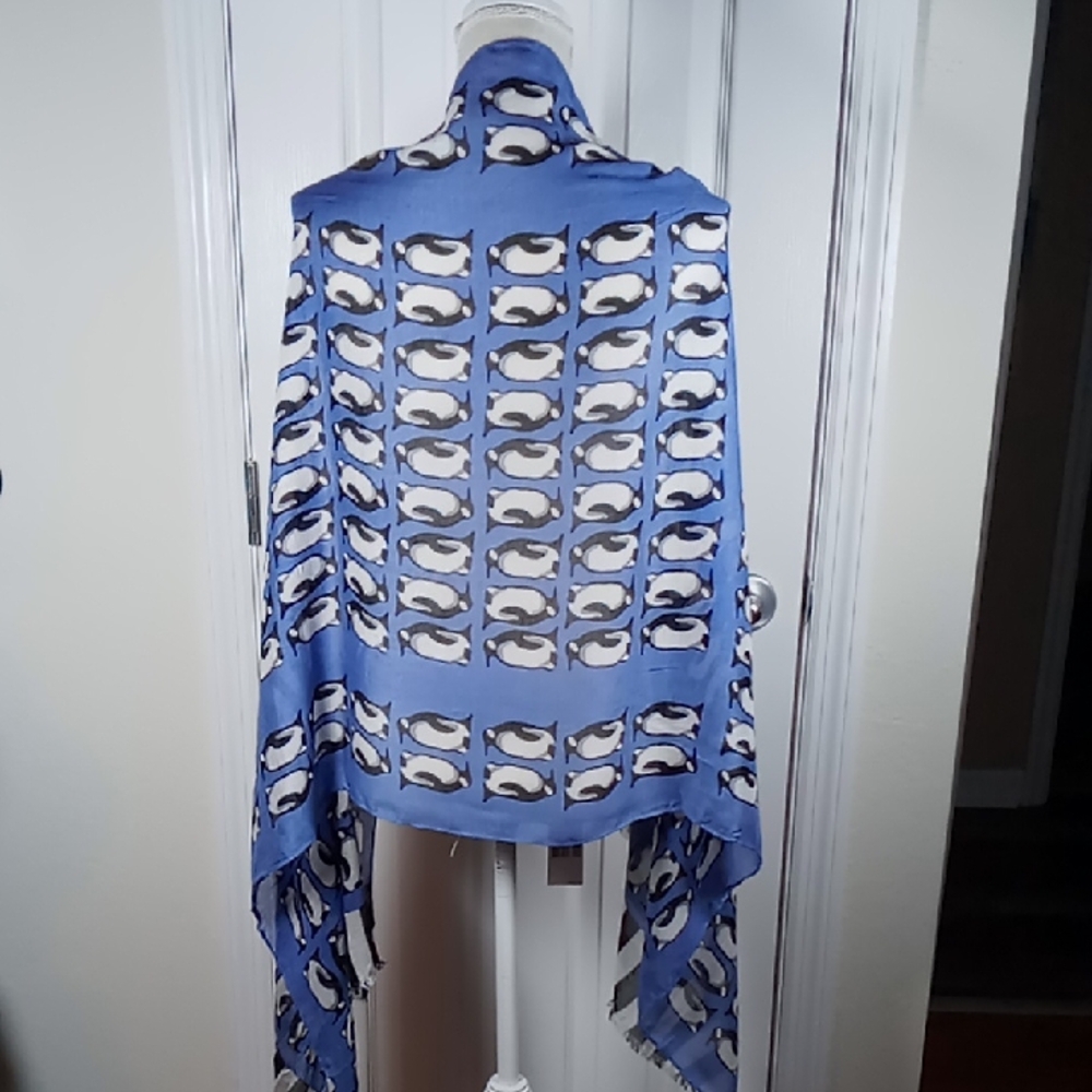 Vera Bradley Blue and White Playful Penguin Scarf 27x72 NWT